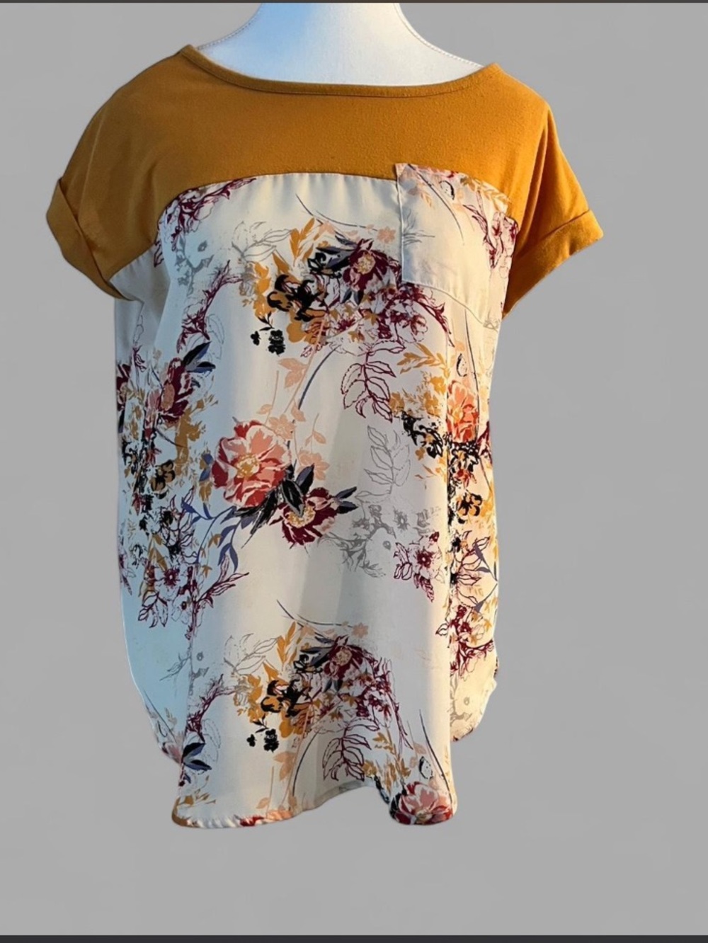 Floral Print Short Sleeve Top